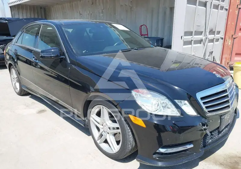 2013 Mercedes Benz E 350 фото