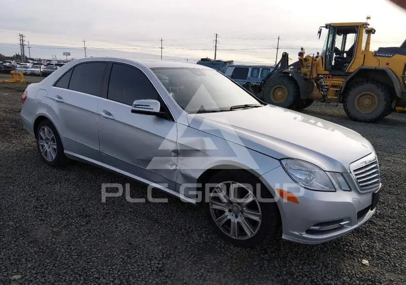 2013 Mercedes Benz E 350 фото