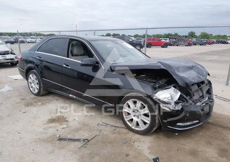 2013 Mercedes Benz E 350 photo