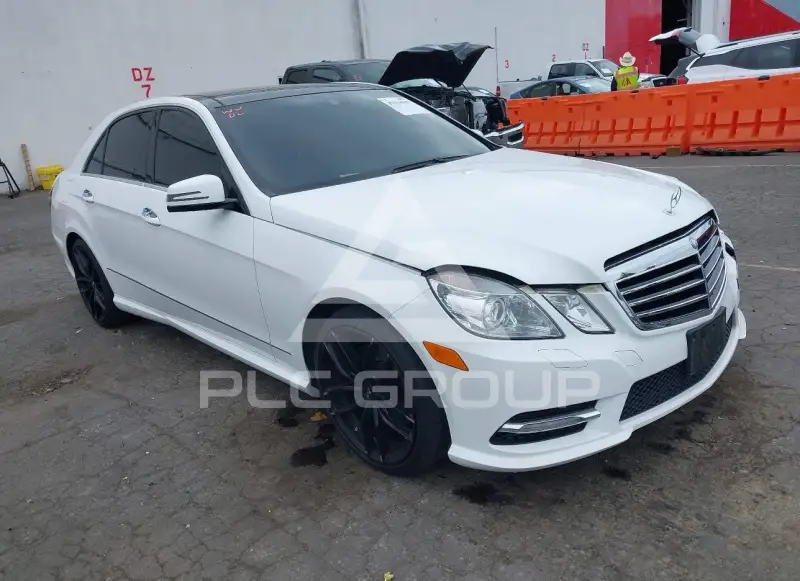 2013 Mercedes Benz E 350 фото