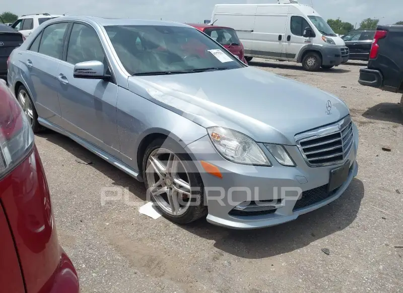 2013 Mercedes Benz E 350 фото