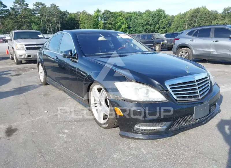 2013 Mercedes Benz S 550 фото