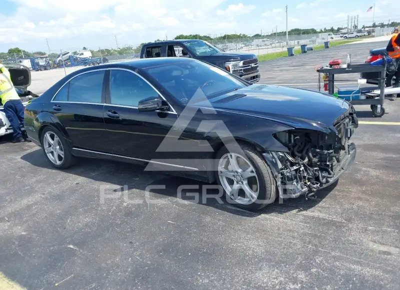 2013 Mercedes Benz S 550 фото