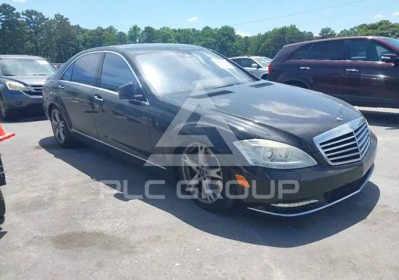 2013 Mercedes Benz S 550 фото