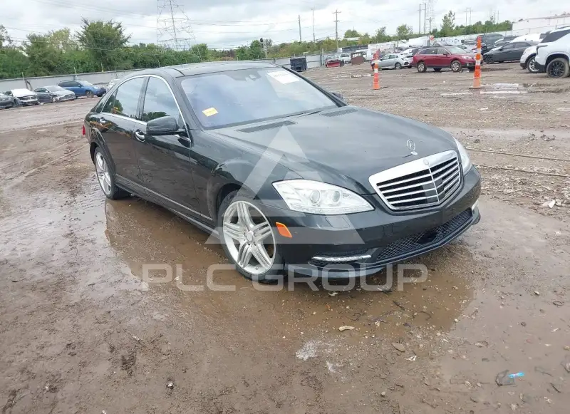 2013 Mercedes Benz S 550 фото