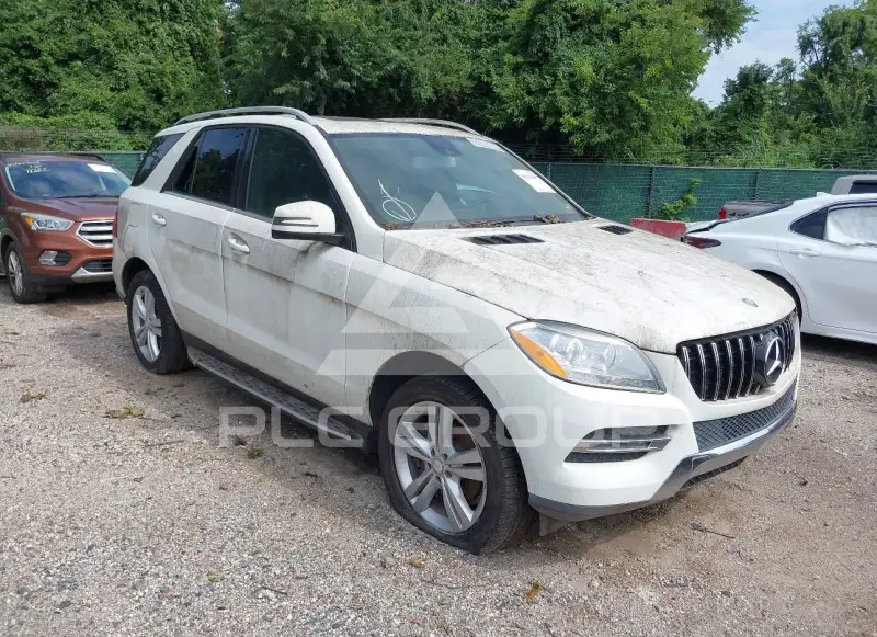2013 Mercedes Benz ML 350 фото