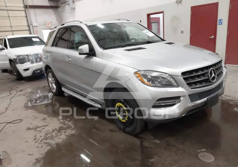 2013 Mercedes Benz ML 350 фото
