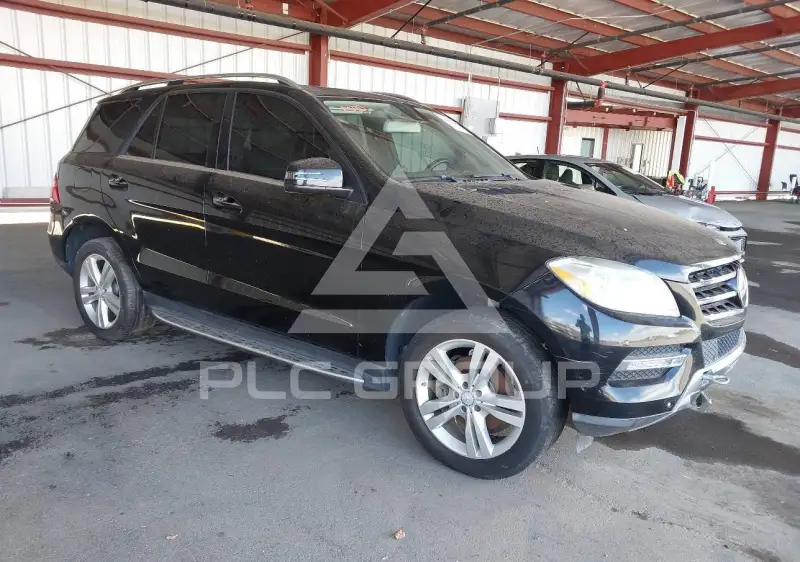 2013 Mercedes Benz ML 350 photo