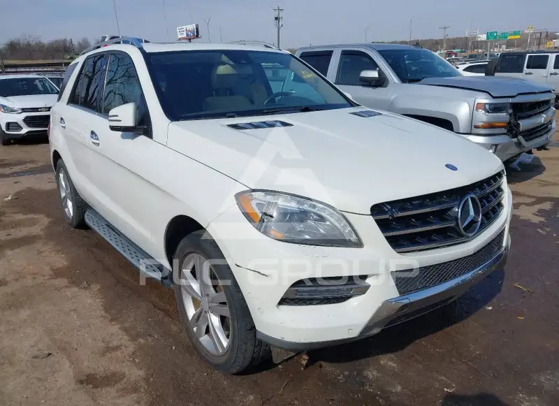 2013 Mercedes Benz ML 350 фото