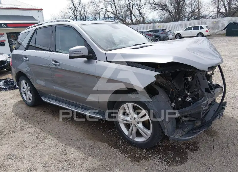 2013 Mercedes Benz ML 350 фото