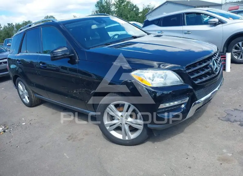 2013 Mercedes Benz ML 350 photo