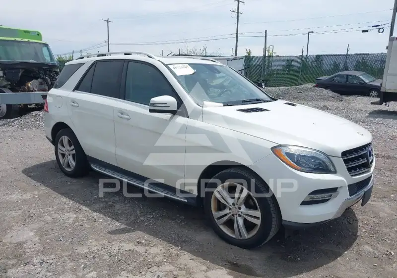 2013 Mercedes Benz ML 350 photo
