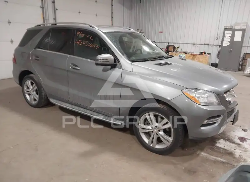 2013 Mercedes Benz ML 350 фото