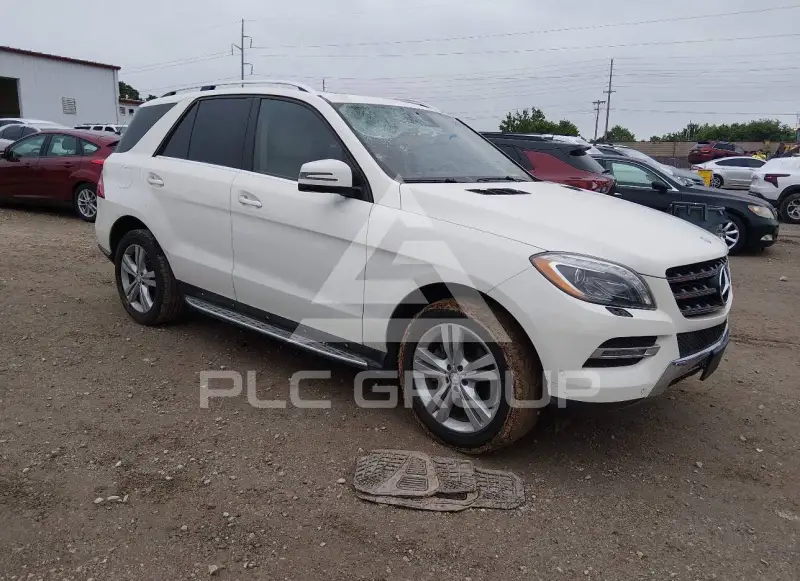 2013 Mercedes Benz ML 350 фото