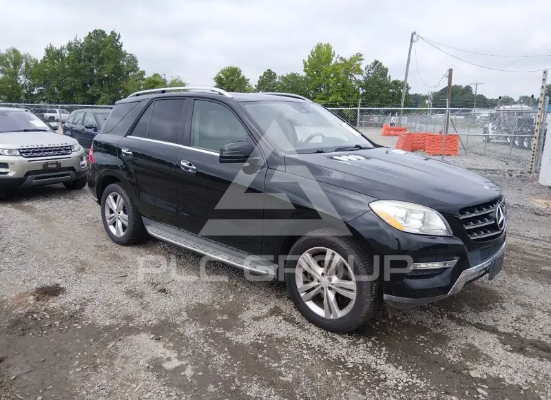2013 Mercedes Benz ML 350 photo