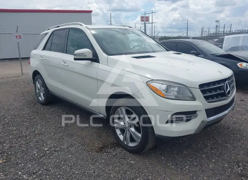 2013 Mercedes Benz ML 350 photo
