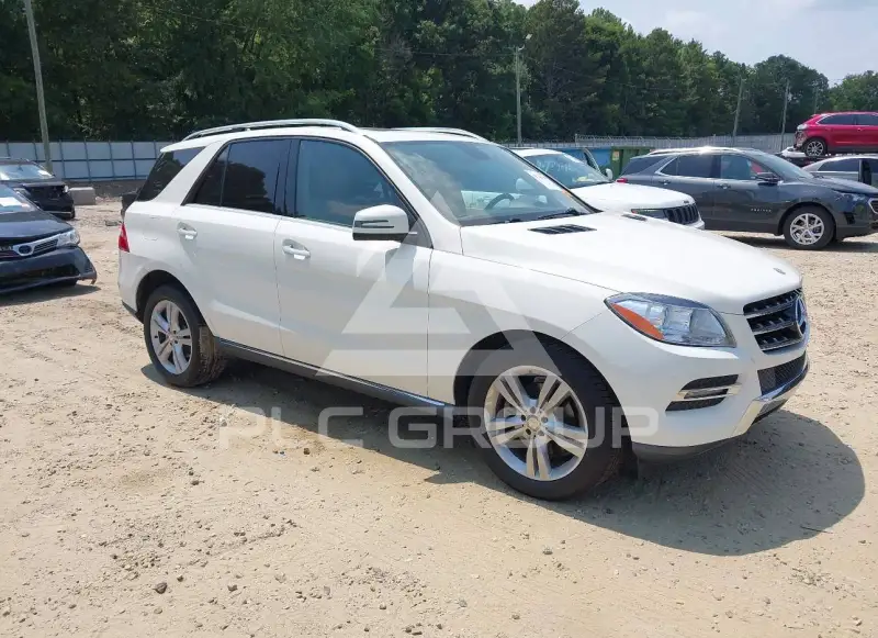2013 Mercedes Benz ML 350 photo