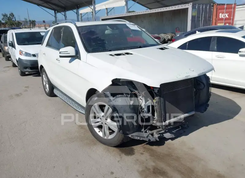 2013 Mercedes Benz ML 350 photo