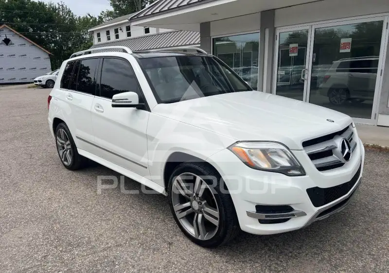 2013 Mercedes Benz GLK 350 фото