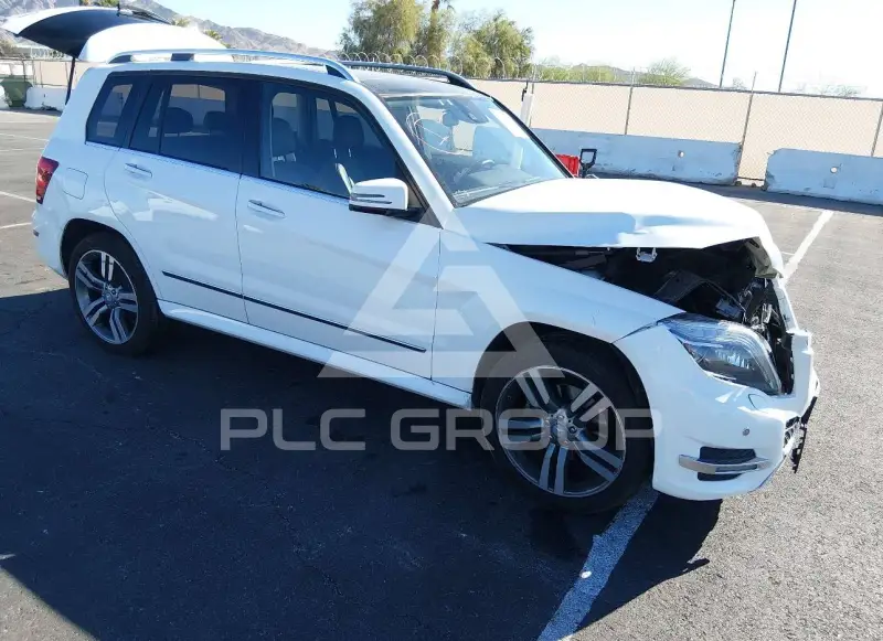 2013 Mercedes Benz GLK 350 photo