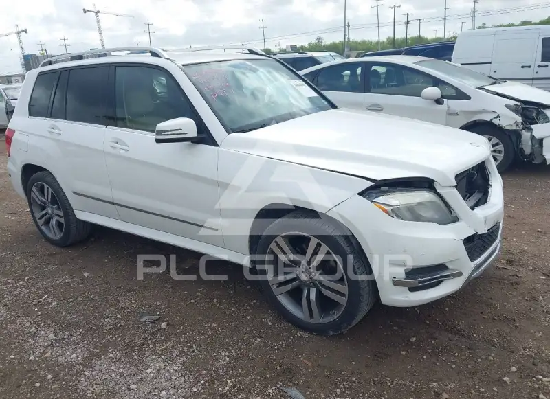 2013 Mercedes Benz GLK 350 photo