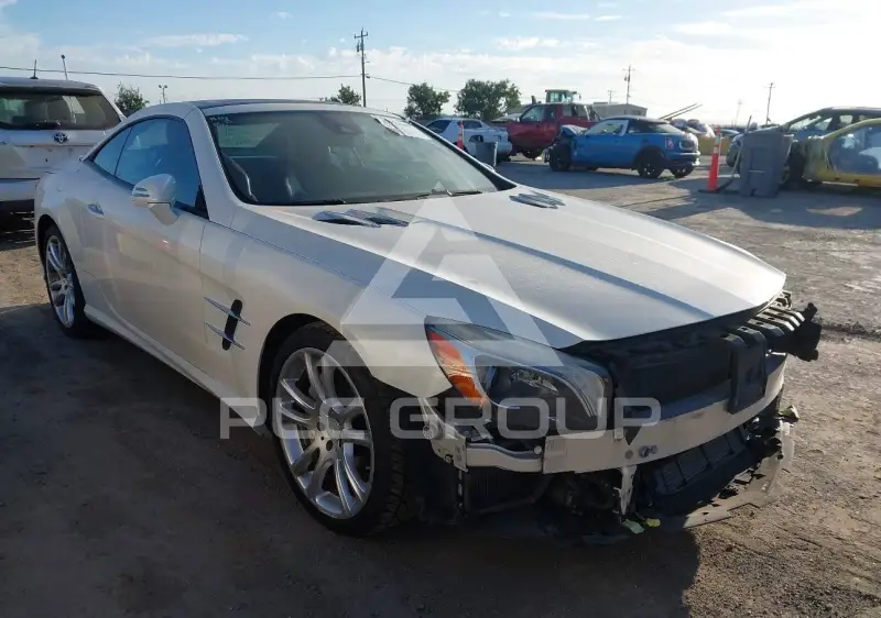2013 Mercedes Benz SL 550 photo