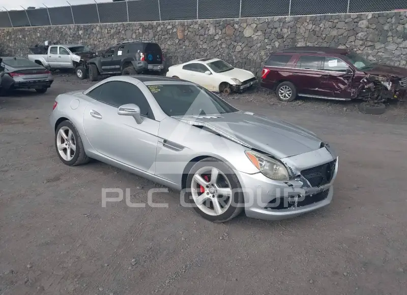 2013 Mercedes Benz SLK 250 photo