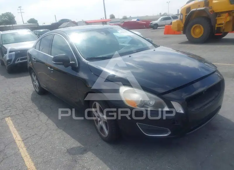 2013 Volvo S60 фото