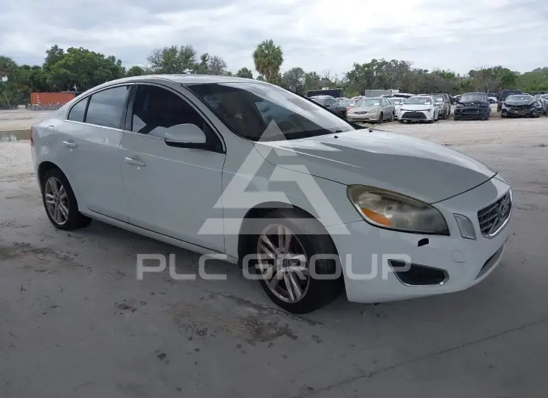 2013 Volvo S60 фото