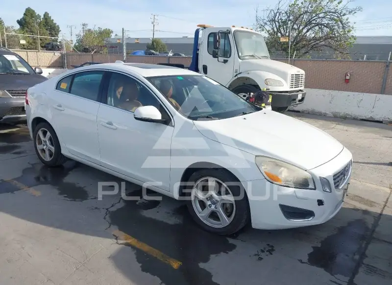 2013 Volvo S60 фото