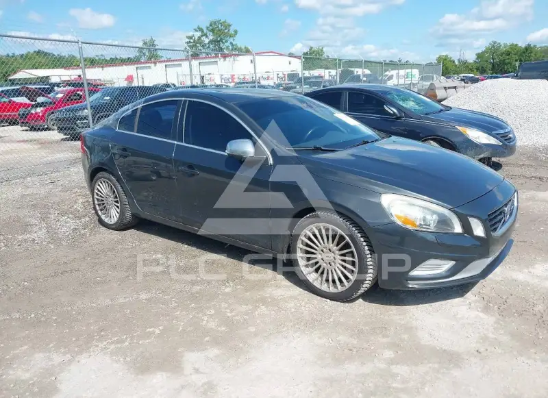2013 Volvo S60 фото