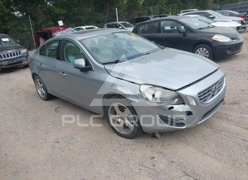 2013 Volvo S60 фото