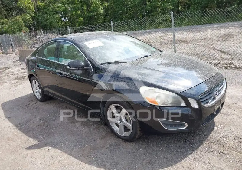 2013 Volvo S60 фото