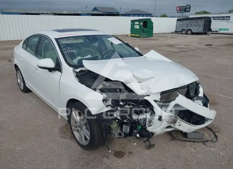 2013 Volvo S60 фото