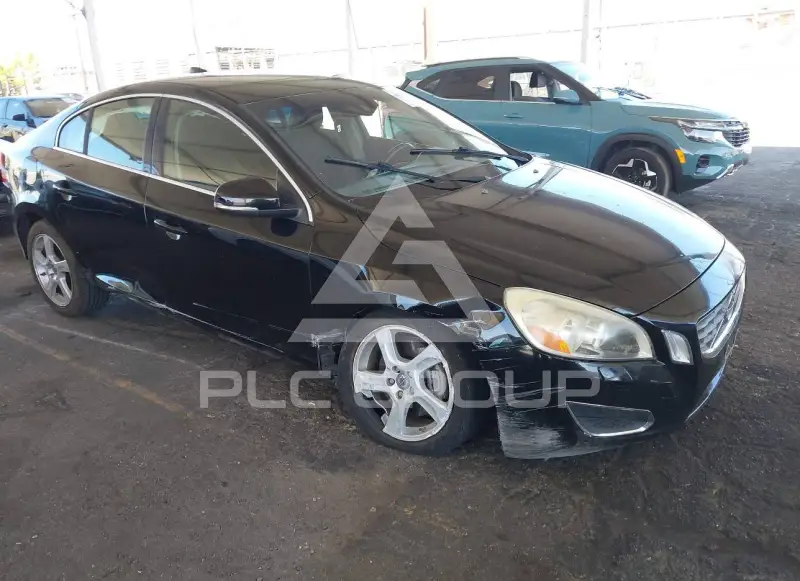 2013 Volvo S60 фото