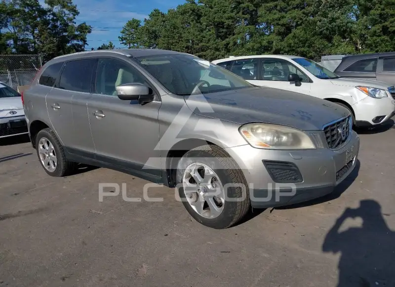2013 Volvo XC60 photo
