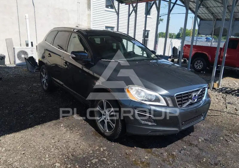 2013 Volvo XC60 фото