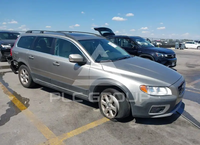 2013 Volvo XC70 фото