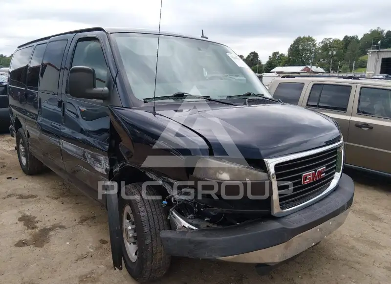 2013 GMC SAVANA фото