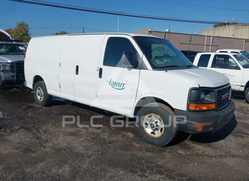 2013 GMC SAVANA photo