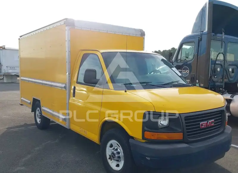 2013 GMC Savana фото
