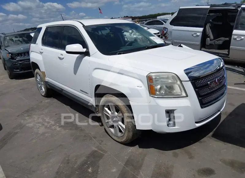 2013 GMC TERRAIN фото