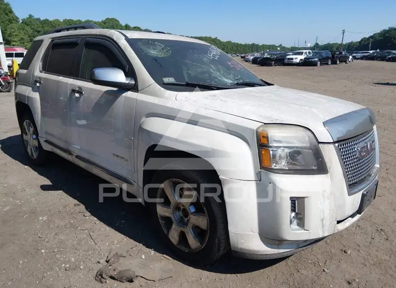 2013 GMC TERRAIN фото
