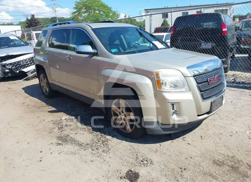 2013 GMC TERRAIN фото