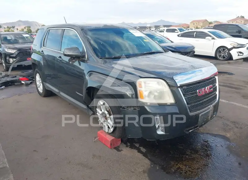 2013 GMC TERRAIN фото