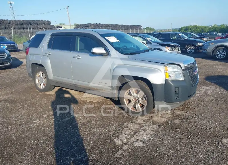 2013 GMC TERRAIN фото