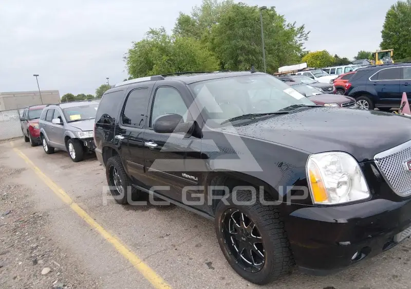 2013 GMC YUKON photo