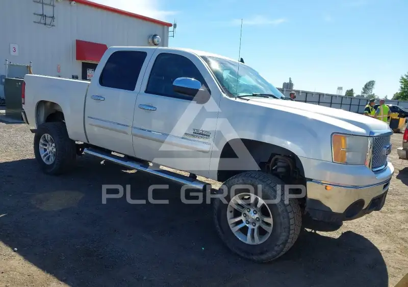 2013 GMC Sierra photo
