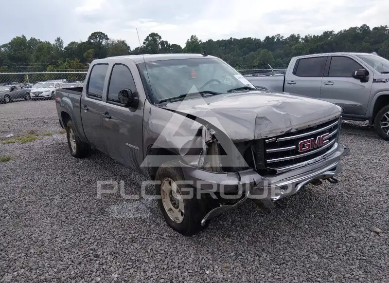 2013 GMC Sierra photo