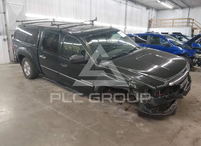 2013 GMC Sierra photo